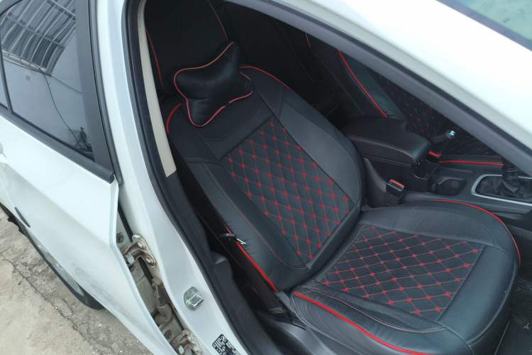 Used Chevrolet Cavalier 2018 320 Manual Enjoyment Edition
