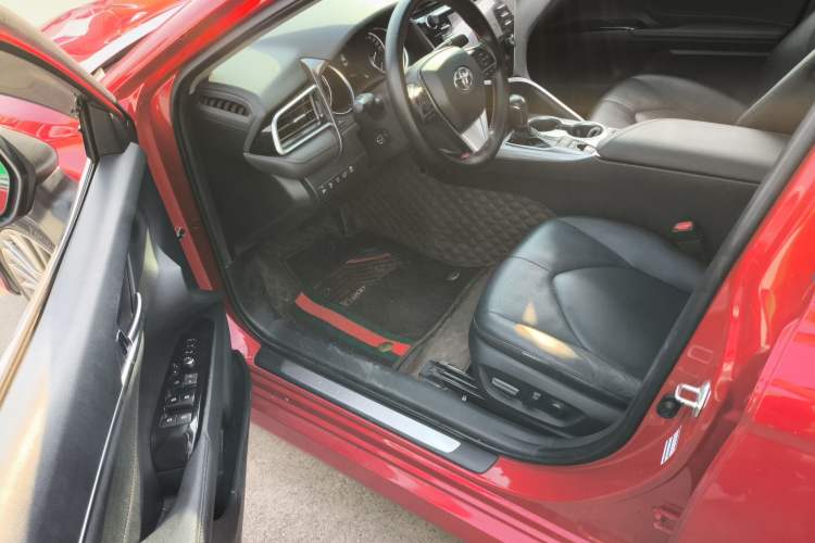 Used Toyota Camry 2019 Revised Version Dual-Engine 2.5HQ Flagship Edition