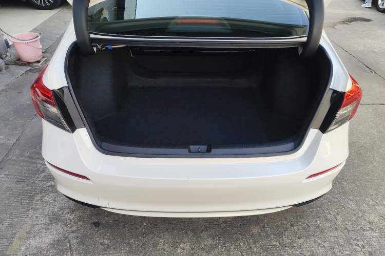 Used Honda Civic 2023 240TURBO CVT Dynamic Edition
