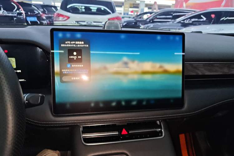 Used Hima AITO M5 2022 Extended-Range Four-Wheel Drive Performance Version
