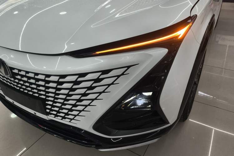 Used Changan UNI-T 2023 Second-Generation 1.5T Prestige Model