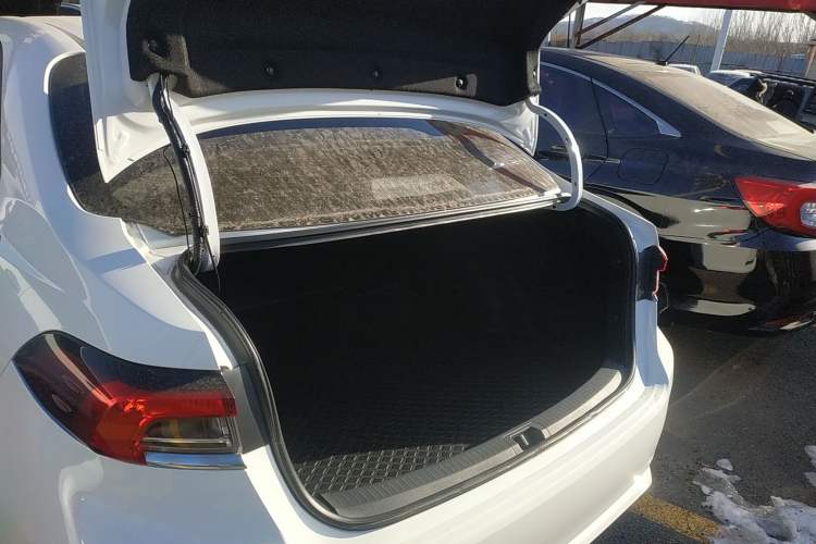 Used Toyota Corolla 2021 TNGA 1.5L CVT Pioneer Edition
