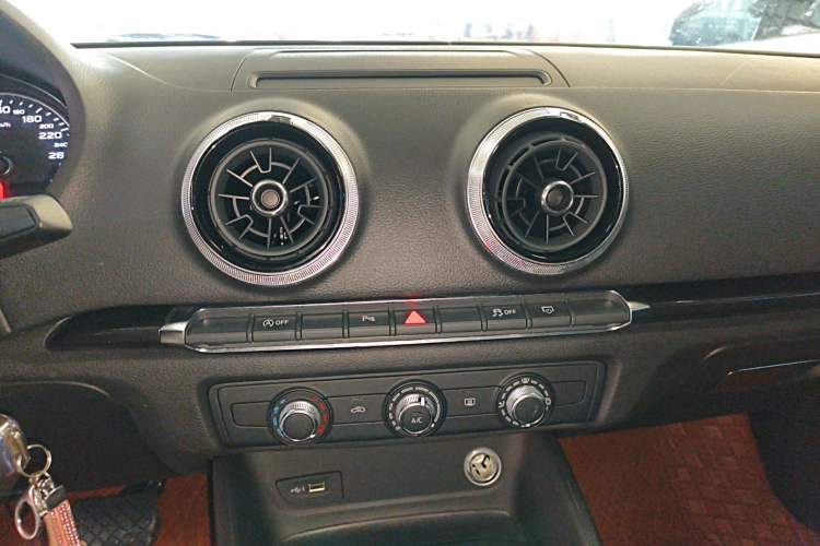 Used Audi A3 2018 30th Anniversary Edition Sportback 35 TFSI Fashion Model