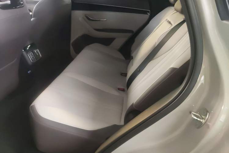 Used BYD Song PLUS New Energy 2025 EV 520km Premium Version
