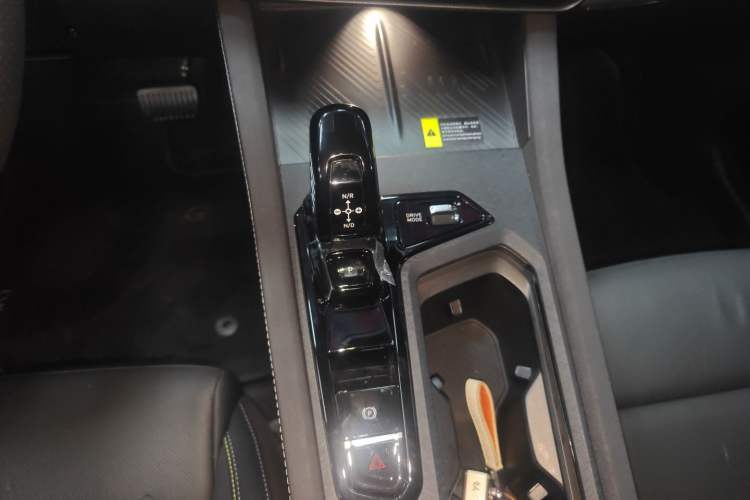 Used Lynk & Co 03 2023 1.5TD DCT JingPro
