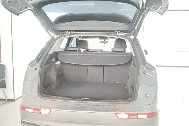 Used Audi Q5L 2020 Updated 40 TFSI Prestige Fashion Edition
