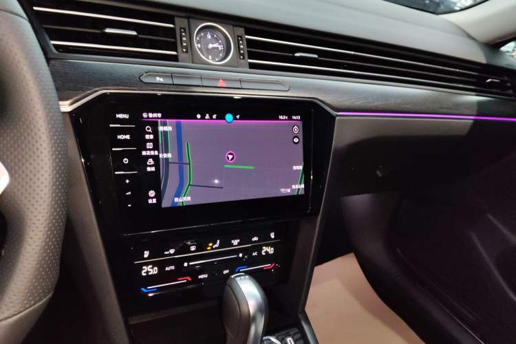 Used Volkswagen Magotan 2026 30 Million Vehicles Selected Model 380TSI DSG Luxury Edition
