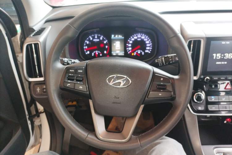 Used Hyundai ix35 2019 2.0L Automatic 2WD Zhiyong·Changxiang Edition China V Standard
