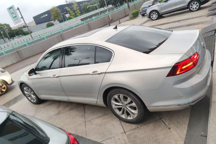 Used Volkswagen Magotan 2019 380TSI DSG Luxury Version China VI Standard
