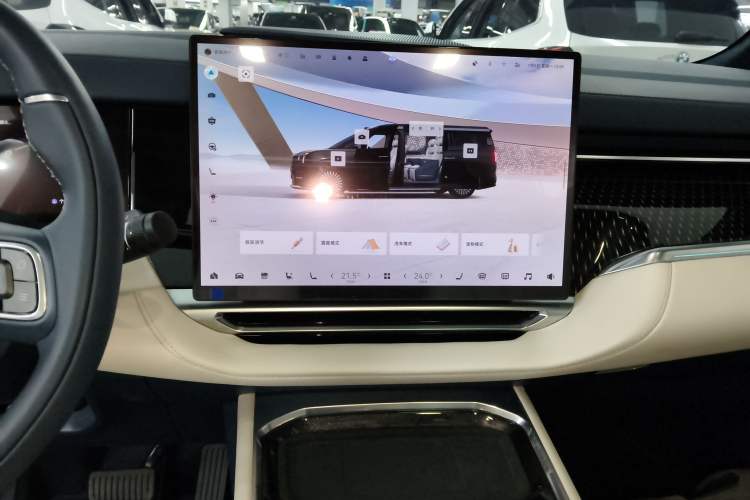 Used Zeekr 009 2024 Six-Seat Executive Version 4WD 108 kWh
