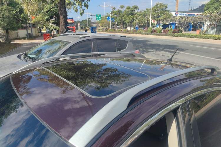 Used Infiniti QX50 2013 2.5L Two-Wheel-Drive Elegant Edition