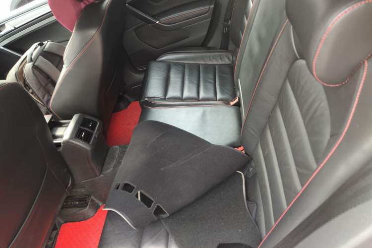 Used Volkswagen Golf GTI 2016 2.0 TSI GTI
