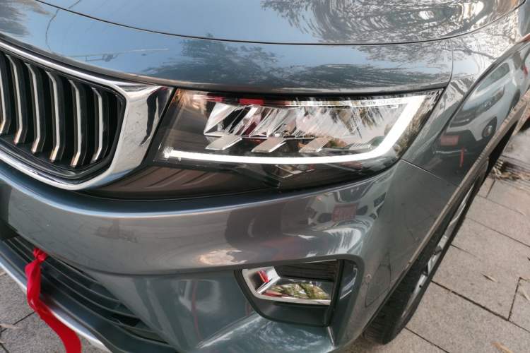 Used Geely Auto Haoyue 2022 1.8TD DCT Luxury 7-Seater
