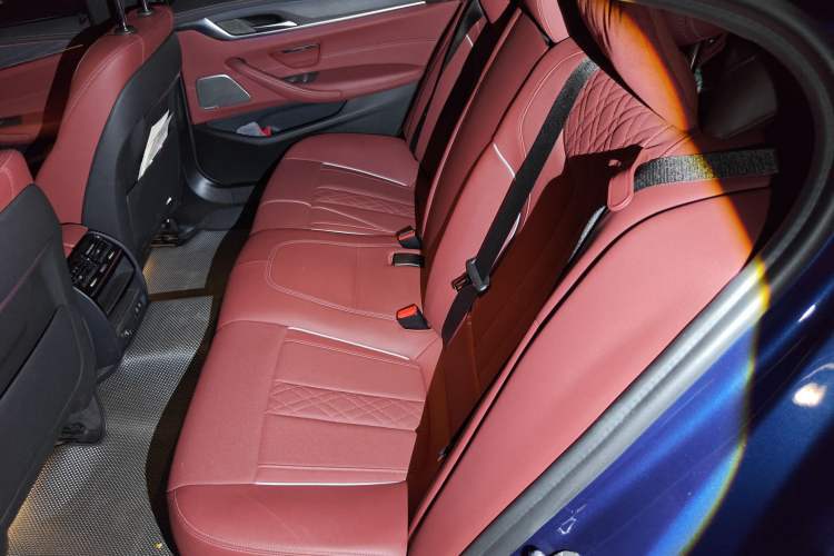 Used BMW 5 Series New Energy 2021 535Le M Sport Package
