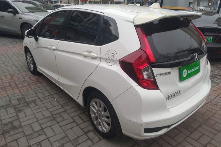 Used Honda Fit 2018 1.5L CVT Comfort Sunroof Version