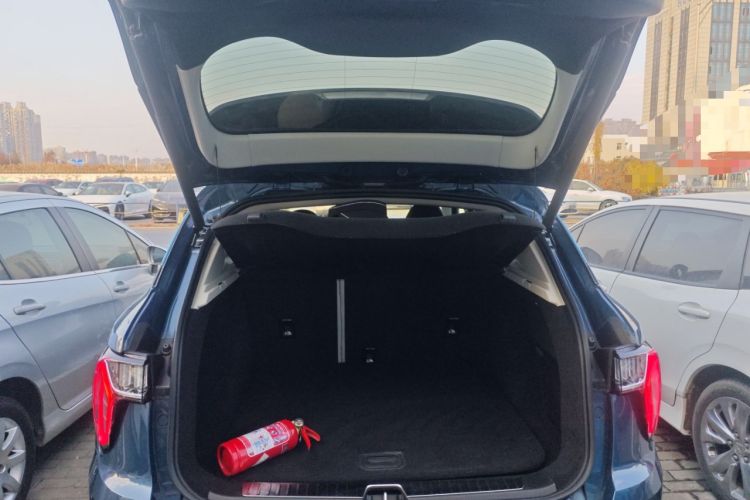 Used Lynk & Co 01 2017 2.0T Two-Wheel Drive Zhaopu Version
