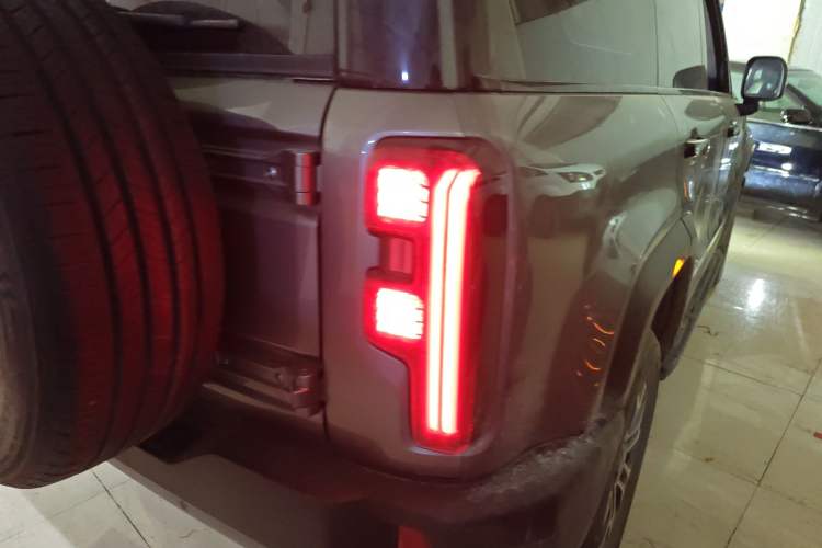 Used  BJ40 2024 2.0T All-New Urban Hunter Edition Pioneer Type
