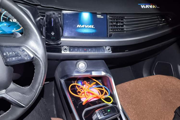 Used Haval H6 2017 Blue Label 2.0T Automatic Two-Wheel Drive Leading Model
