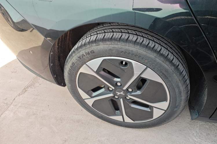 Used XPeng MONA M03 2024 620 with Ultra-Long Range
