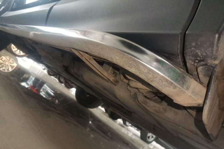 Used Toyota RAV4 2016 2.0L CVT Two-Wheel Drive Fashion Edition China V Standard
