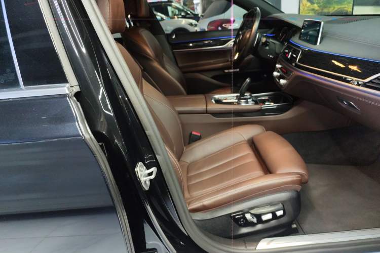 Used BMW 7 Series 2018 730Li Leading Model M Sport Package

