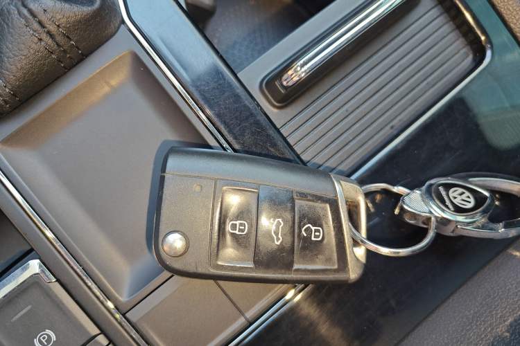 Used Volkswagen Teramont 2020 Revised Version 330TSI Two-Wheel Drive Comfort Edition
