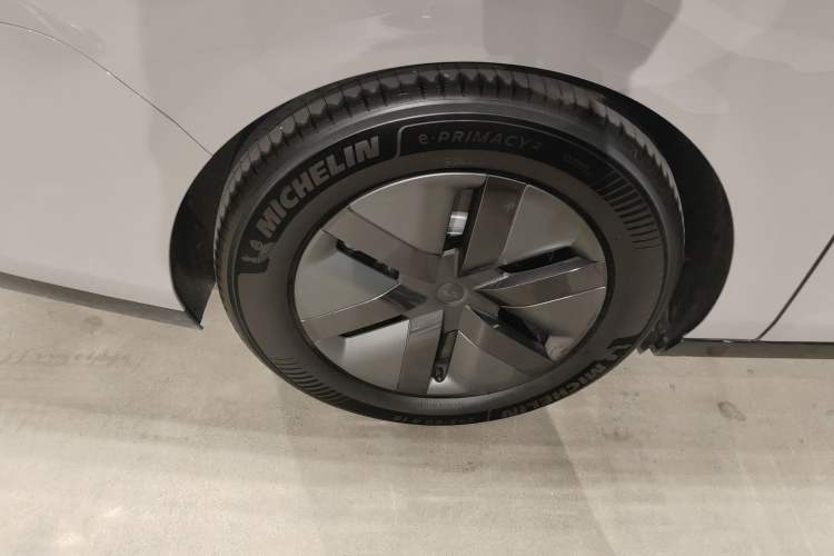 Used Li Auto MEGA 2025 Home Family Special Edition