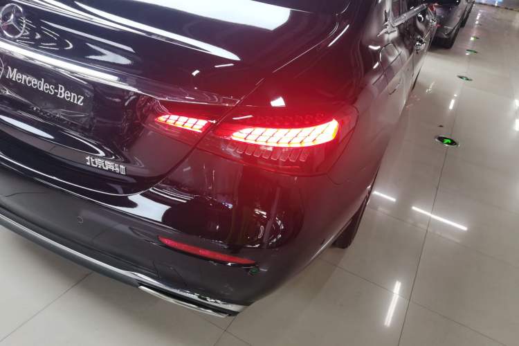 Used Mercedes-Benz E-Class 2022 Updated E 260 L
