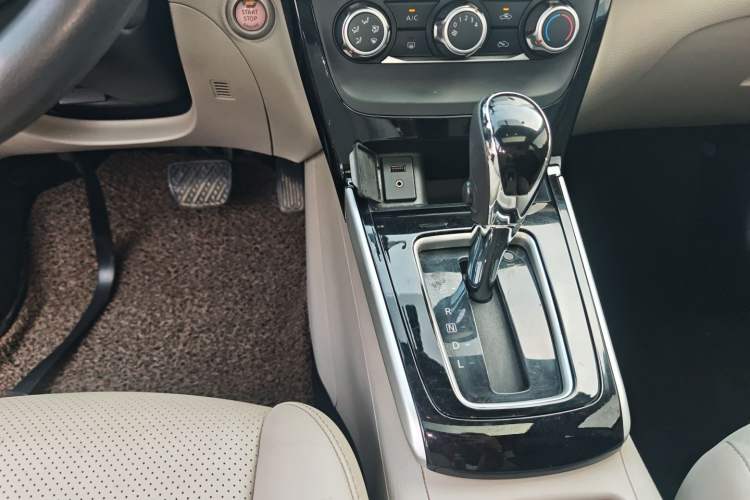 Used Nissan Sylphy 2016 1.6XV CVT Smart Enjoyment Version
