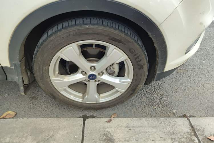 Used Ford Kuga 2018 EcoBoost 180 Two-Wheel-Drive Platinum Edition