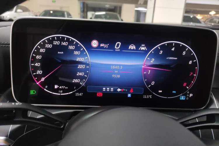 Used Mercedes-Benz C-Class 2025 C 260 L Obsidian Night Sport Edition
