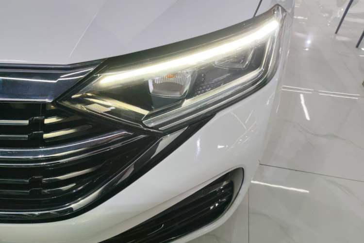 Used Volkswagen Sagitar 2023 300TSI DSG Excellence Edition
