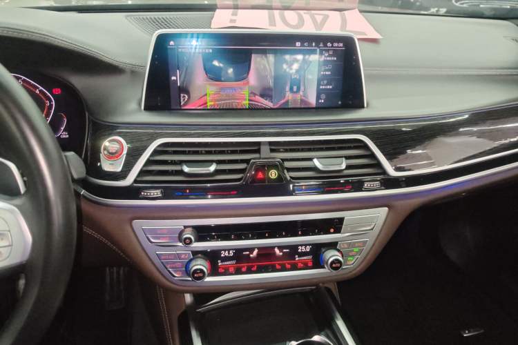 Used BMW 7 Series 2019 Restyled 740Li Leading Edition M Sport Package
