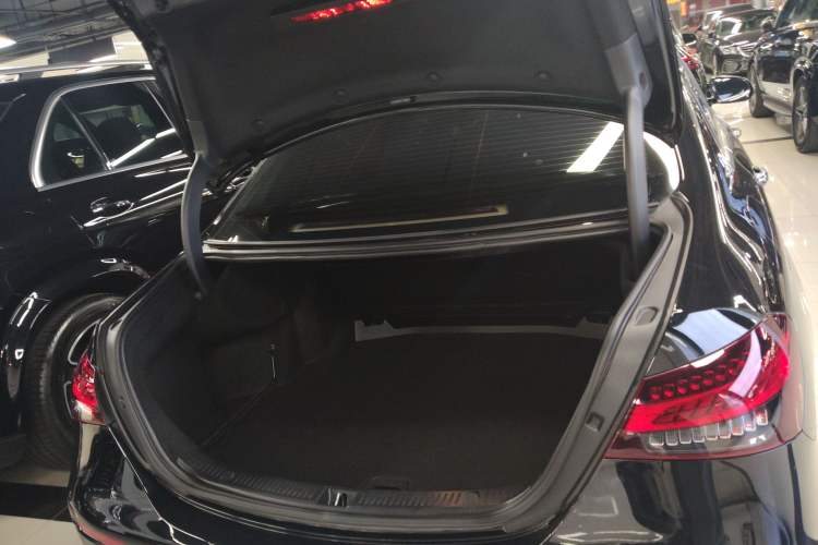 Used Mercedes-Benz E-Class 2023 Updated E 300 L Luxury Edition