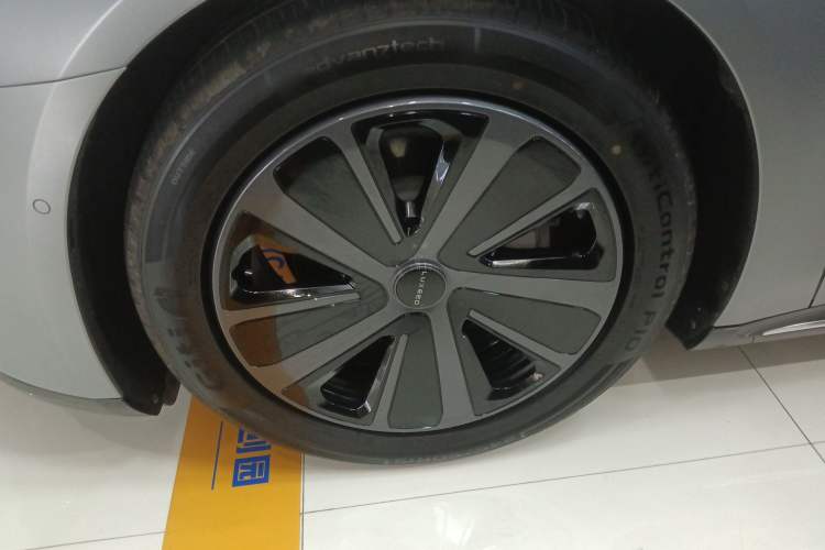 Used Hima Luxeed S7 2024 Max Rear-Drive Long-Range Intelligent Driving Version
