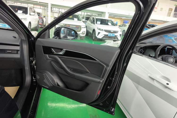 Used Bestune B70 2025 Dragon Edition 1.5T Black Knight
