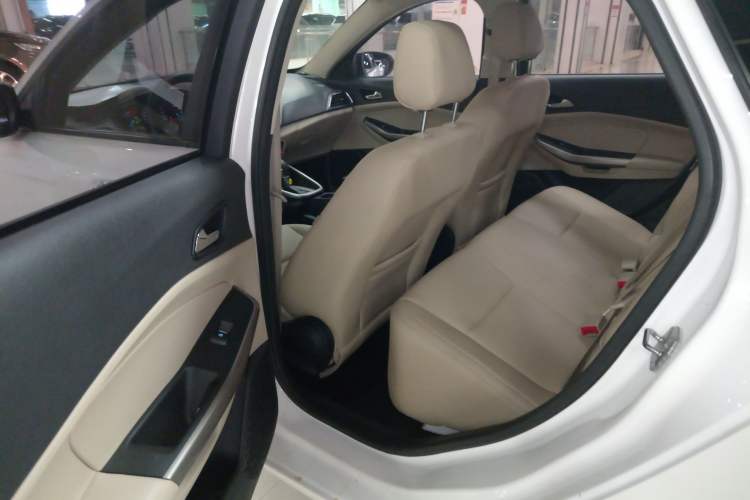 Used Ford Escort 2015 1.5L Automatic Comfort Model
