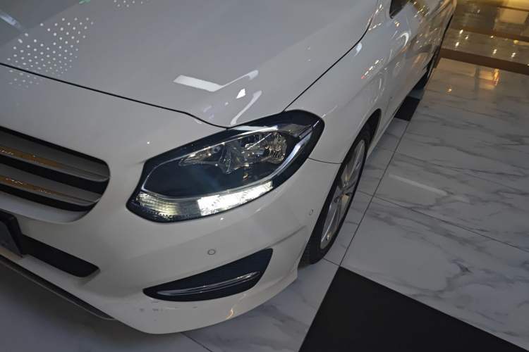 Used Mercedes-Benz B-Class 2018 B 200 Sport Edition
