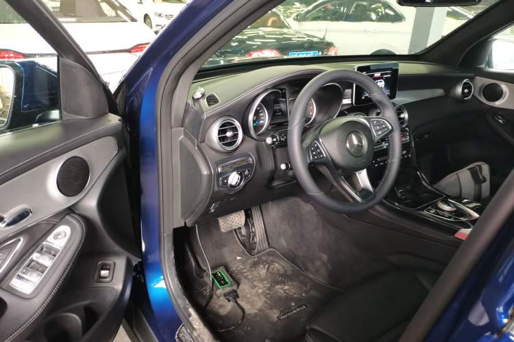 Used Mercedes-Benz GLC 2016 GLC 200 4MATIC
