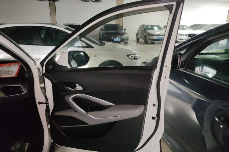 Used Baojun 510 2019 1.5L CVT Enjoyment Model China VI Emission Standard
