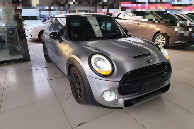 Used  MINI 2016 2.0T COOPER S Pioneer Edition
