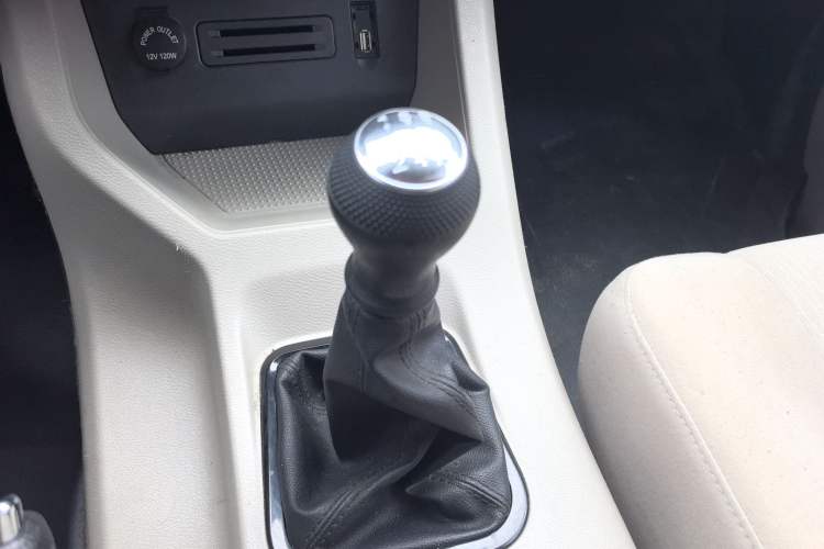 Used FORTHING Lingzhi 2020 M5L 1.6L Utility Model