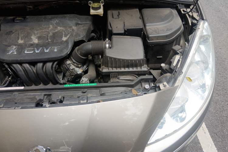 Used Peugeot 408 2013 2.0L Automatic Comfort Edition
