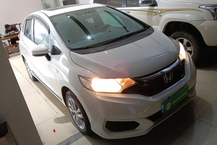 Used Honda Fit 2018 1.5L CVT Comfort Sunroof Version

