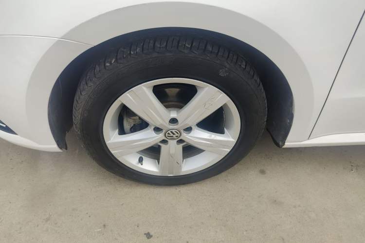 Used Volkswagen Lavida 2017 1.6L Automatic Fashion Edition
