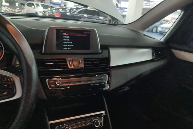 Used BMW 2 Series Active Tourer 2016 218i Fashion Model
