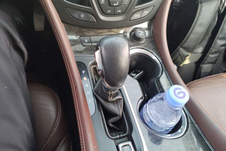 Used Buick Envision 2014 28T Four-Wheel Drive Elite Model
