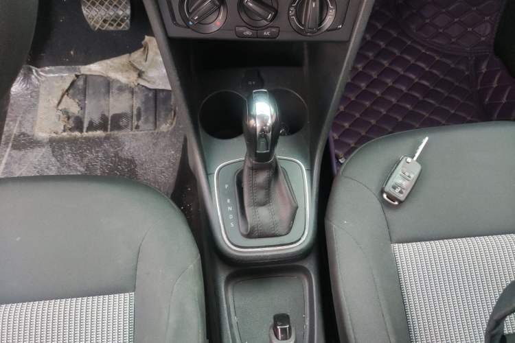 Used Volkswagen Polo 2016 1.4L Automatic Trendy Model
