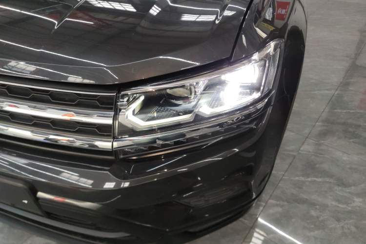 Used Volkswagen Tharu 2020 280TSI Two-Wheel Drive Luxury Plus Version China VI Standard