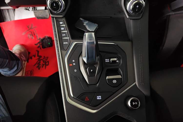 Used Lynk & Co 01 2021 2.0TD Two-Wheel-Drive Pro Trim
